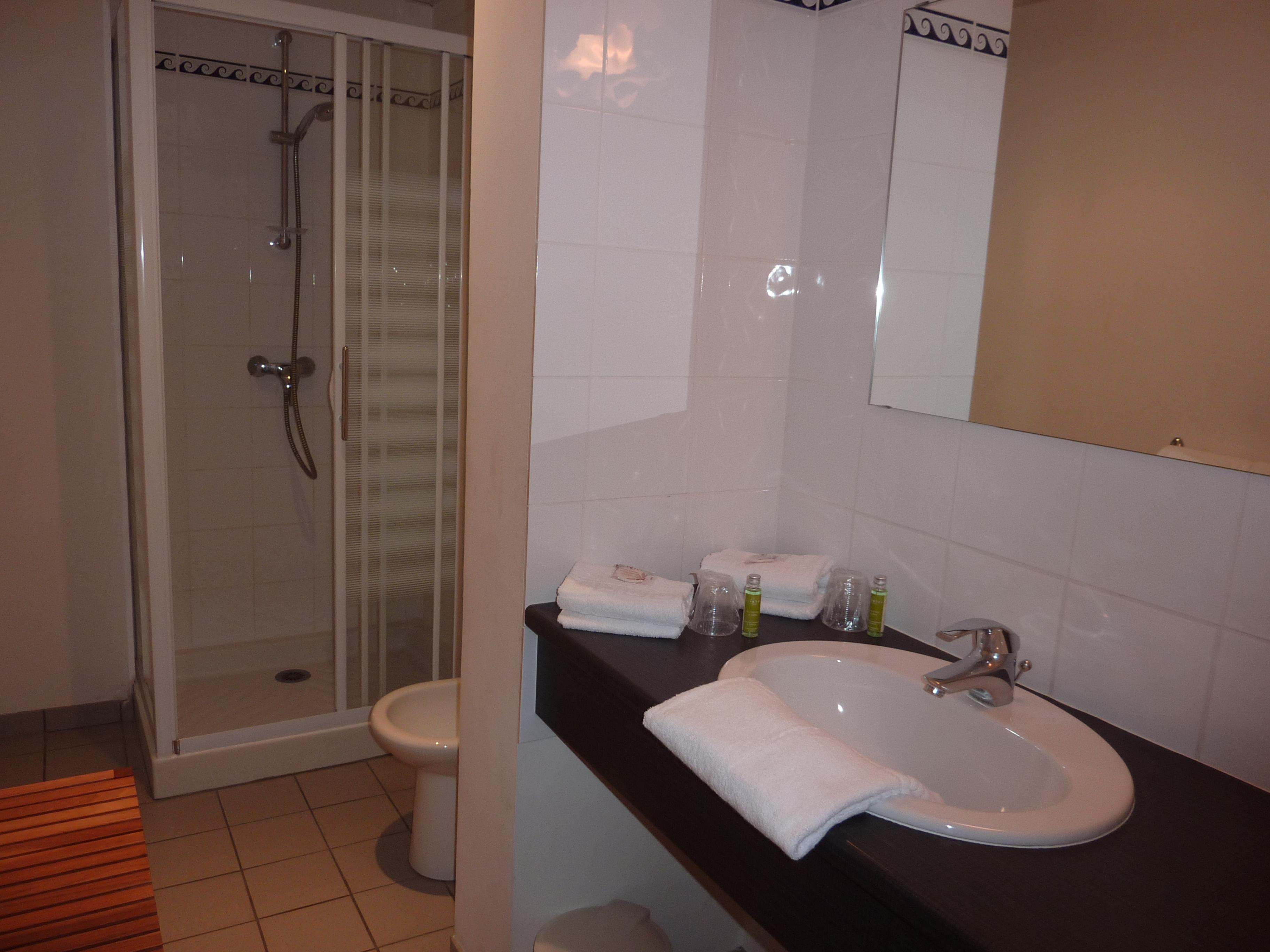 Cit'Hotel De La Vallee Lourdes Exterior photo