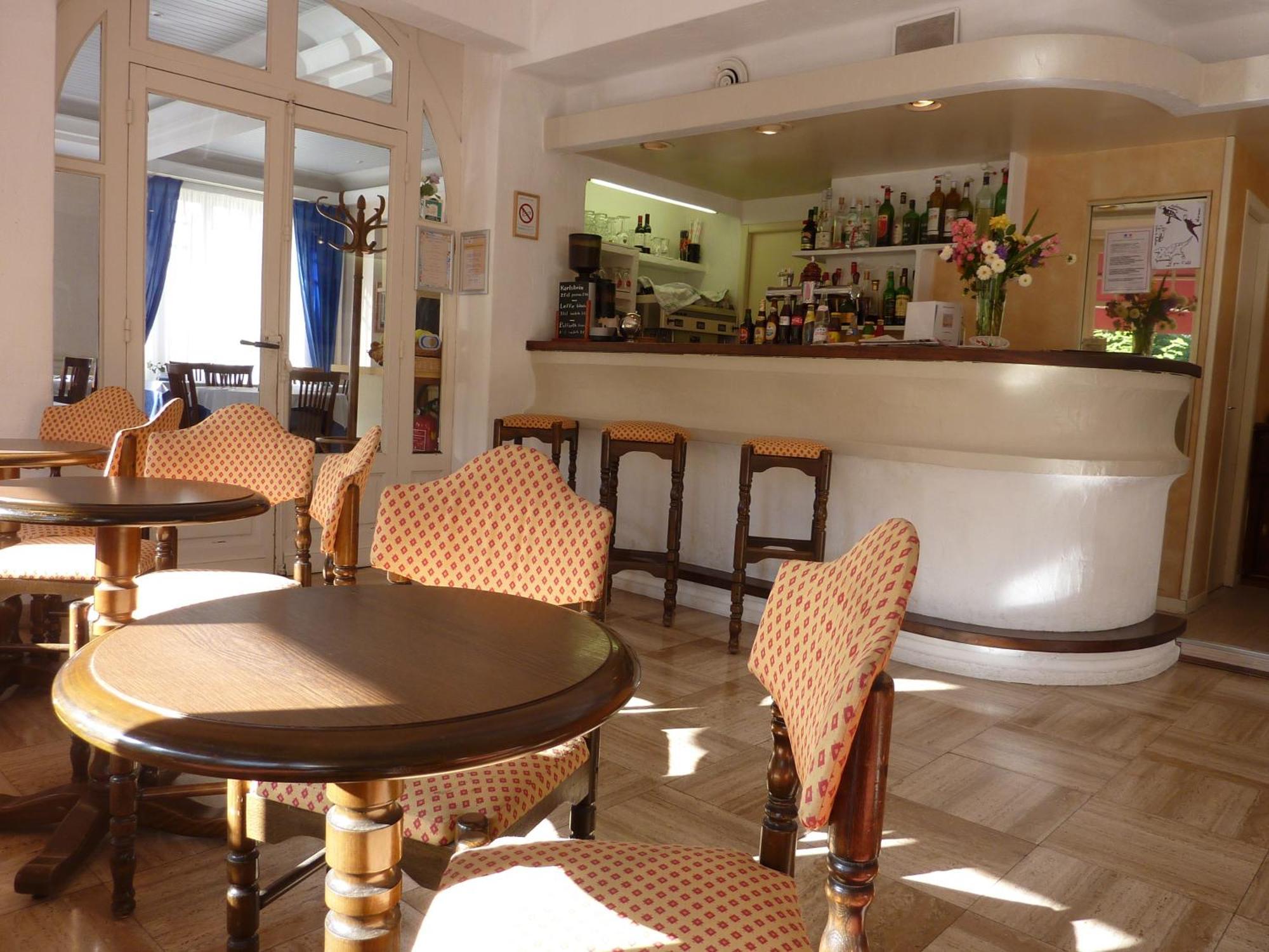 Cit'Hotel De La Vallee Lourdes Exterior photo