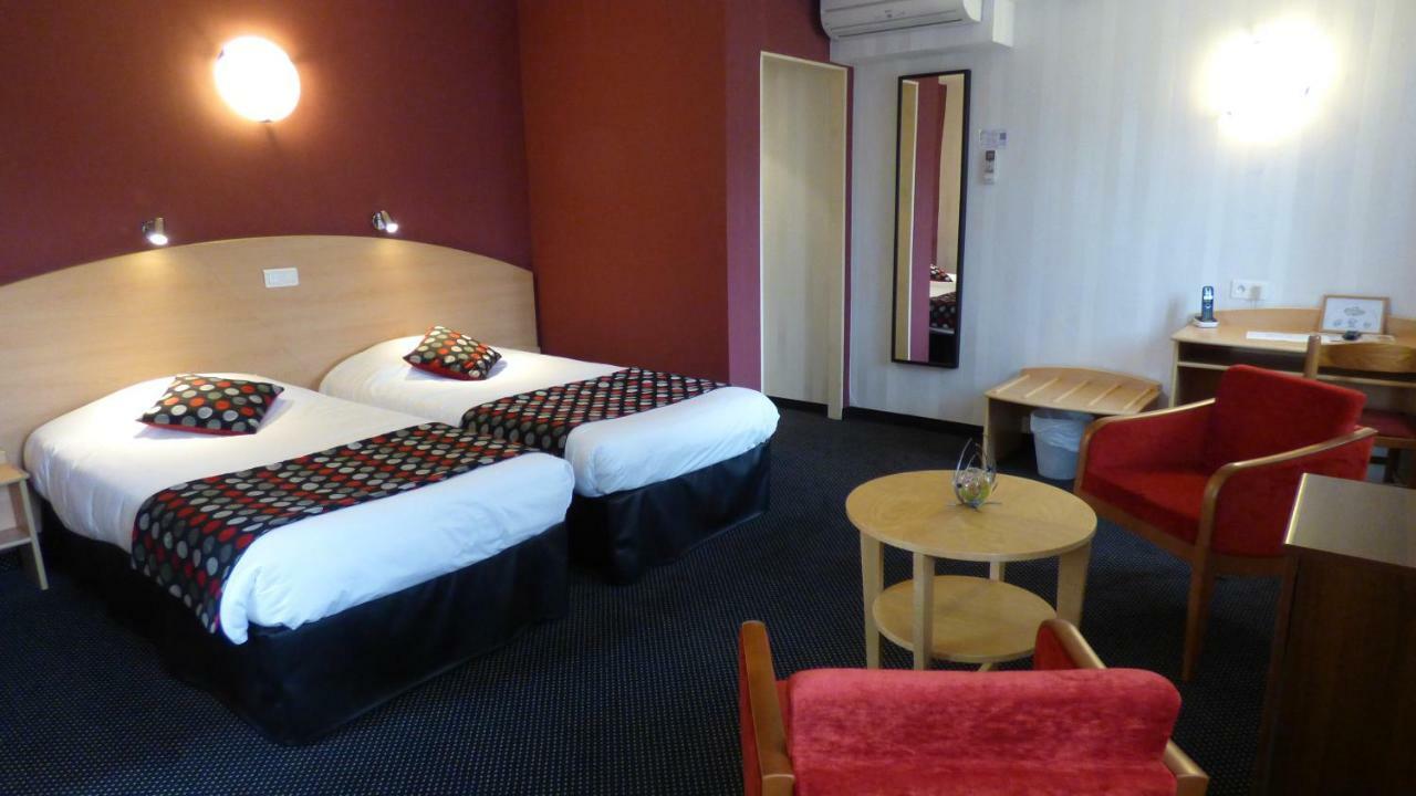 Cit'Hotel De La Vallee Lourdes Exterior photo