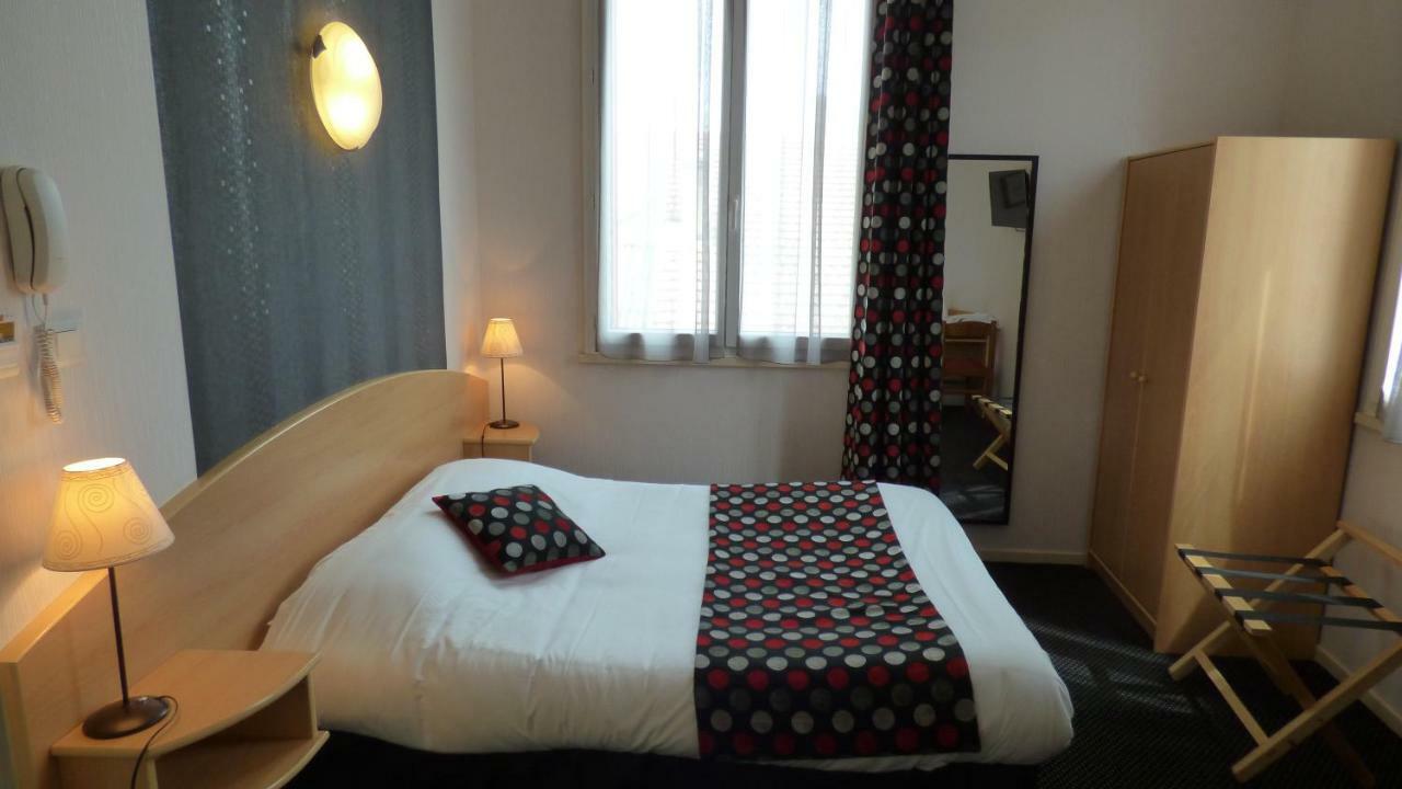 Cit'Hotel De La Vallee Lourdes Exterior photo